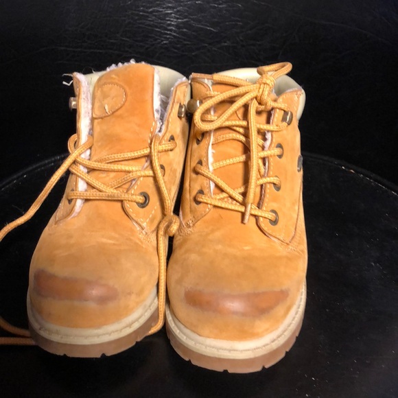 Lugs work boots - like new - - Picture 2 of 5